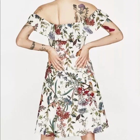 Zara Floral Button Down Off The Shoulder Dress - Picture 4 of 13